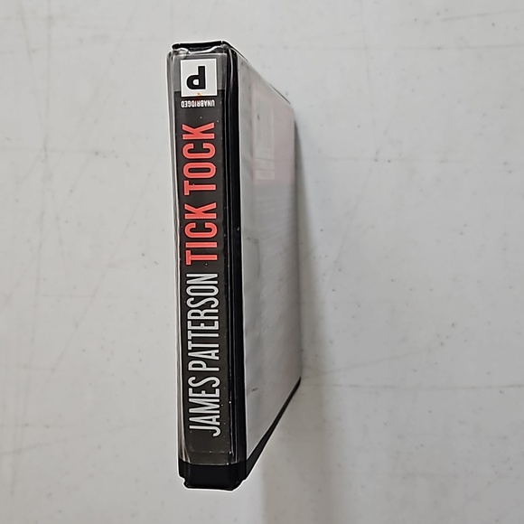 TICK TOCK by James Patterson & Michael Ledwidge Audiobook - Picture 4 of 6